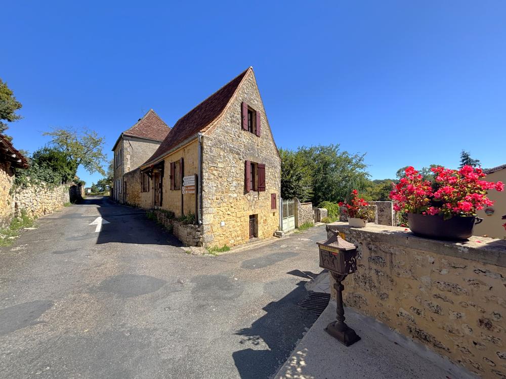 La maison au coeur de la bastide de Domme 