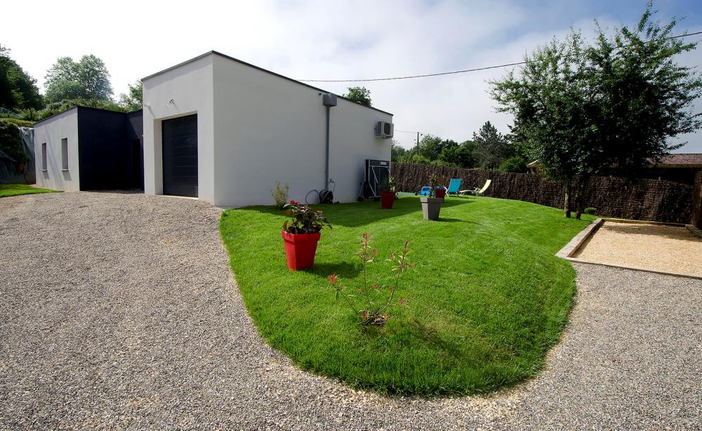 Maison d'architecte piscine 6 pers - Locations saisonnières