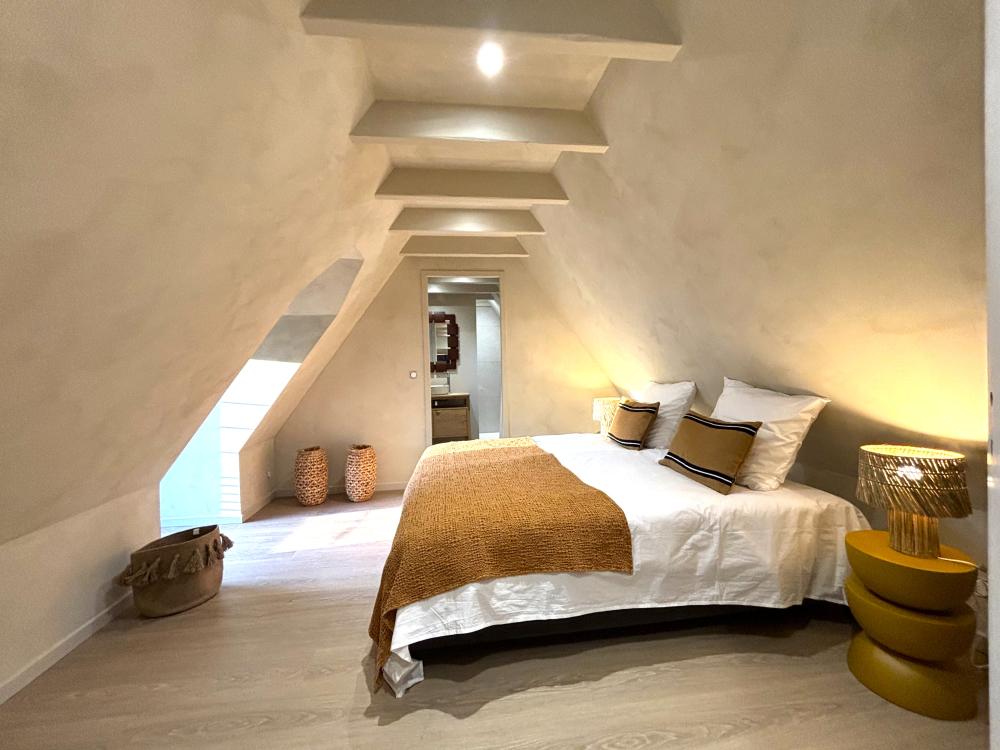 La suite LES BELLES DAMES en RDC (coté cuisine) 