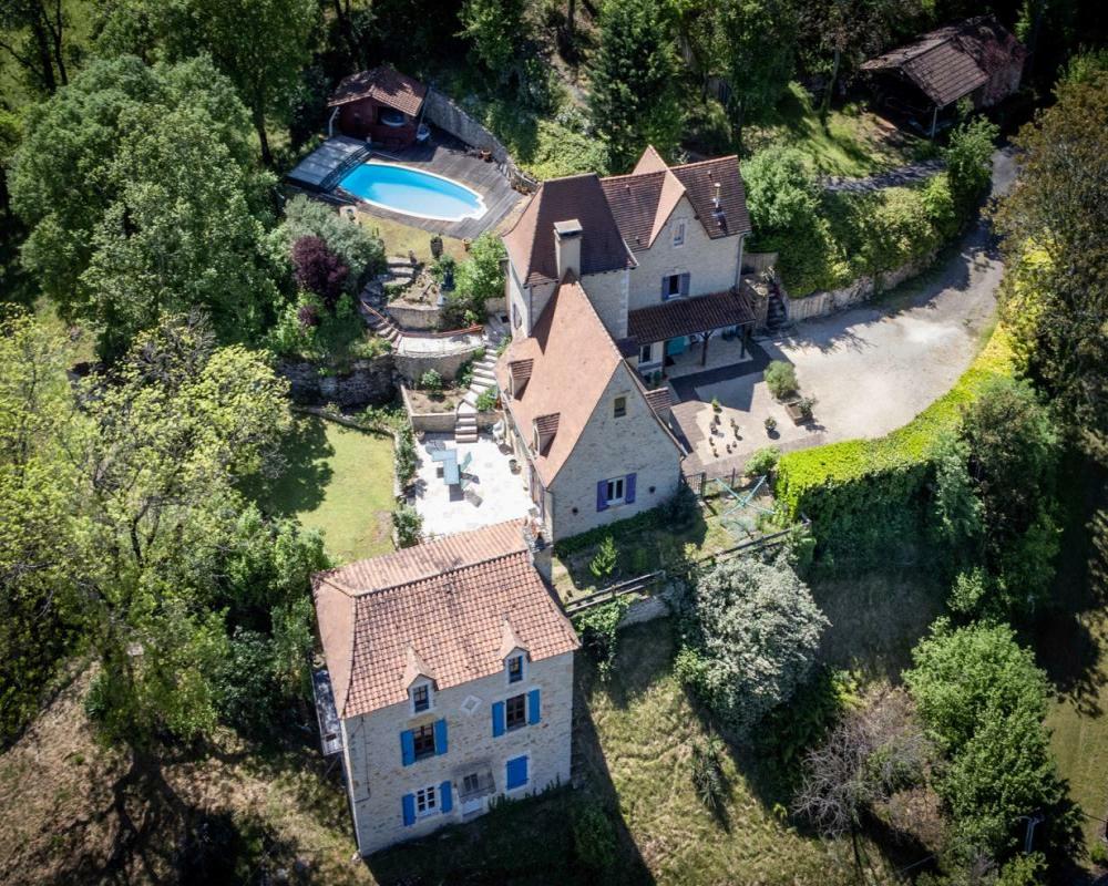 L'ensemble vu du ciel