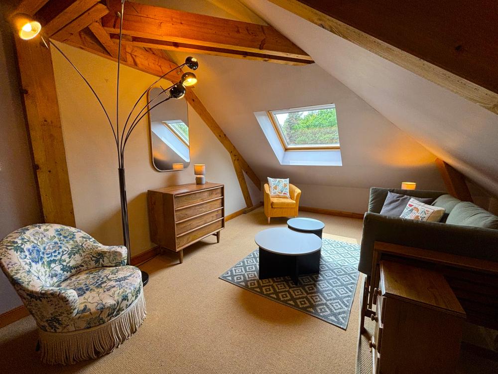 Le coin salon sur la mezzanine à l'étage 