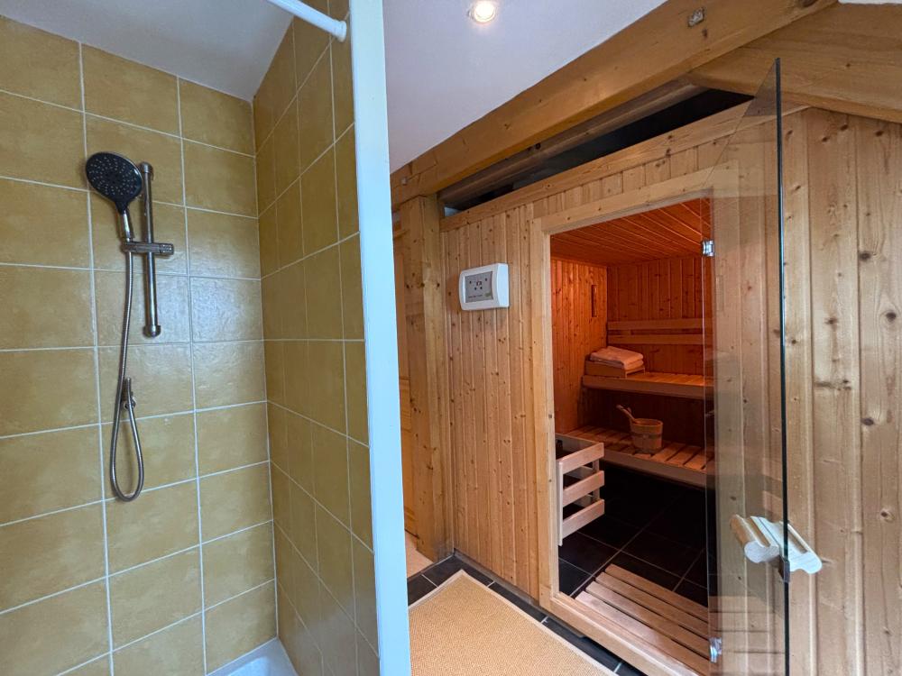 Le sauna à l'étage 