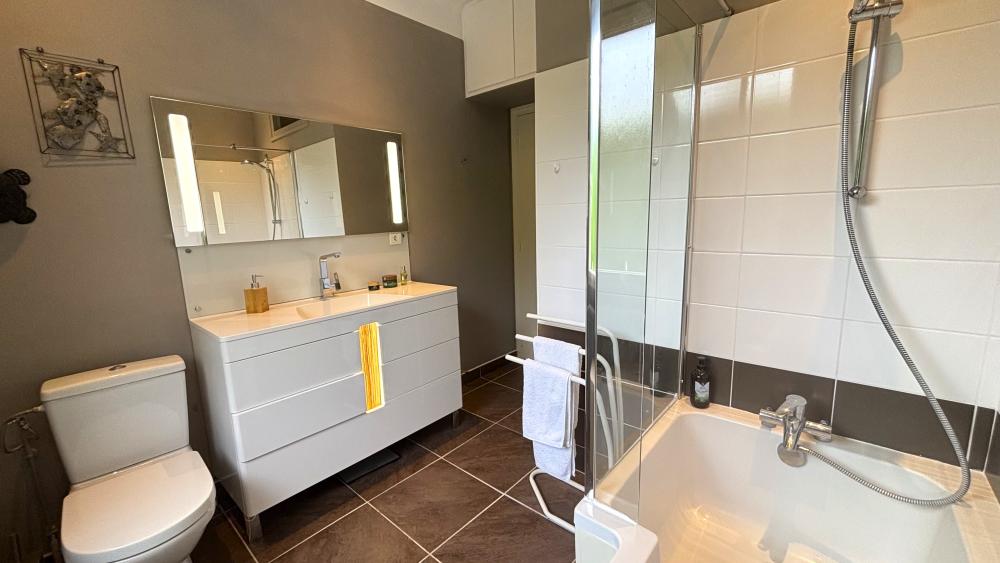 La salle de bain familiale en RDC 