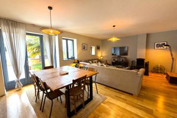La maison principale : l'espace repas 