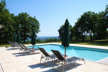 The pool with magnificent views