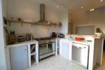 The fully fitted kitchen