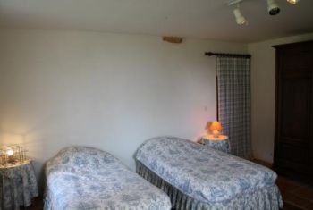La chambre familiale en rez de jardin 