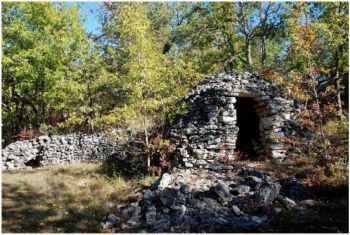 The famous dry stone cabanes near the house