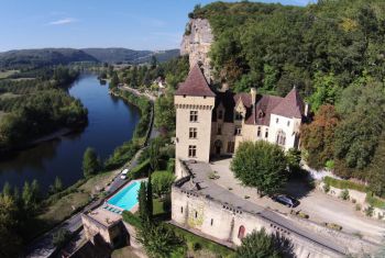 Holidays gite Dordogne Chateau de la Roque 