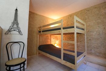 the twin bedroom at groundfloor