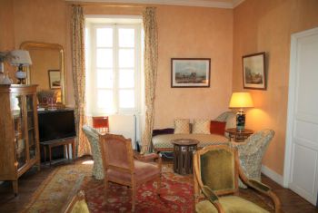 The cosy TV lounge