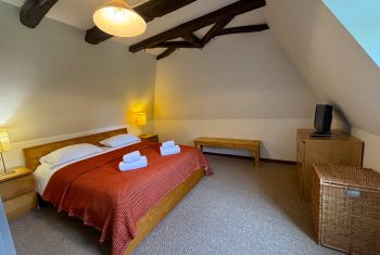 la seconde chambre double à l'étage