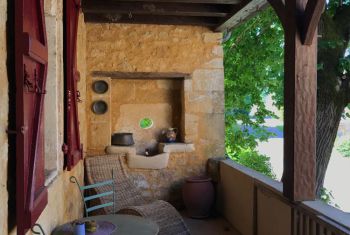 La terrasse coté route