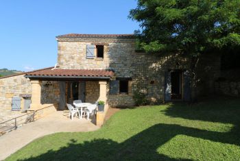 Holidays gite Dordogne La Peyrugue