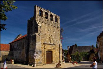 Le centre du pitoresque village de Meyrals