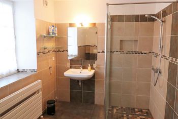 avec salle d'eau privé