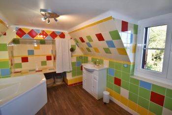La salle de bain au deuxième étage 