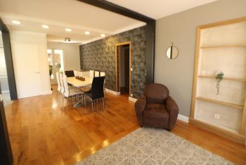 La Loggia - the entrance hall and formal dining area 