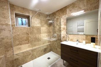 La Fermette - salle de bain au rez de chaussée