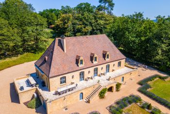 Le Manoir et ses terrasses panoramiques de plus de 100m²