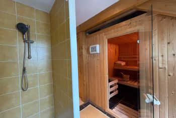 Le sauna à l'étage 