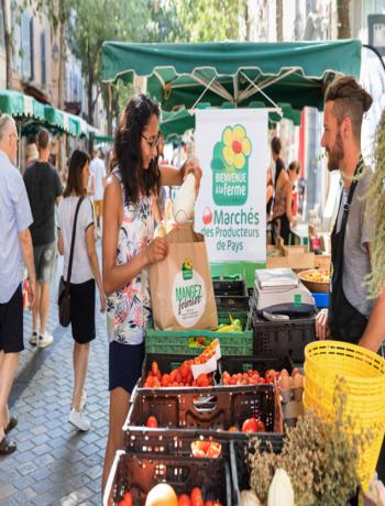 D&eacute;couvrez les March&eacute;s des Producteurs de Pays ! pr&ecirc;t de votre location de vacances